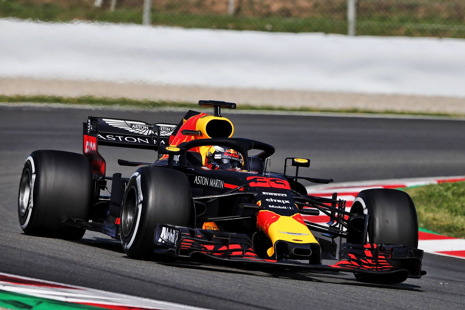 Waktu Tes Musim F1 Barcelona - Selasa pukul 17.00