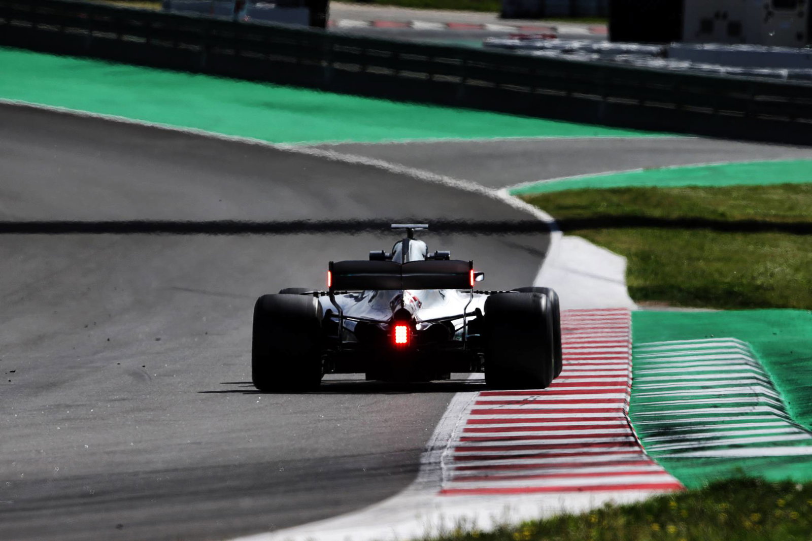 Waktu Tes Dalam Musim F1 Barcelona - Selasa 12 siang