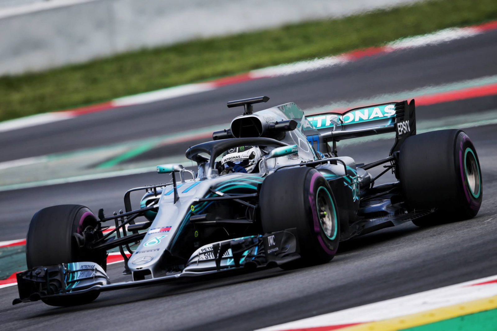 Ferrari menghapus winglet dari Halo setelah keputusan FIA