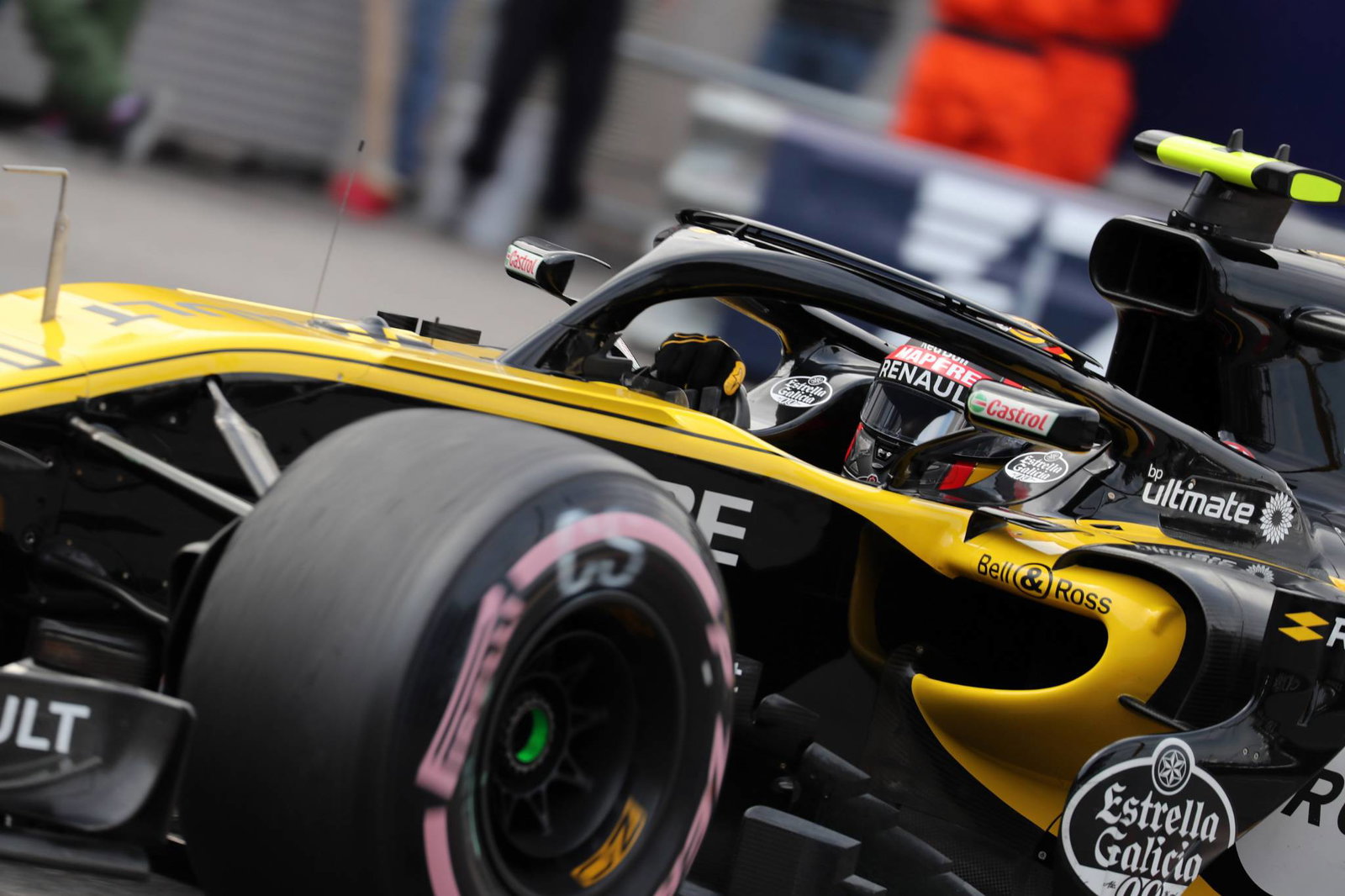 Pirelli mempertimbangkan untuk memperkenalkan nama ban F1 yang disederhanakan untuk 2019