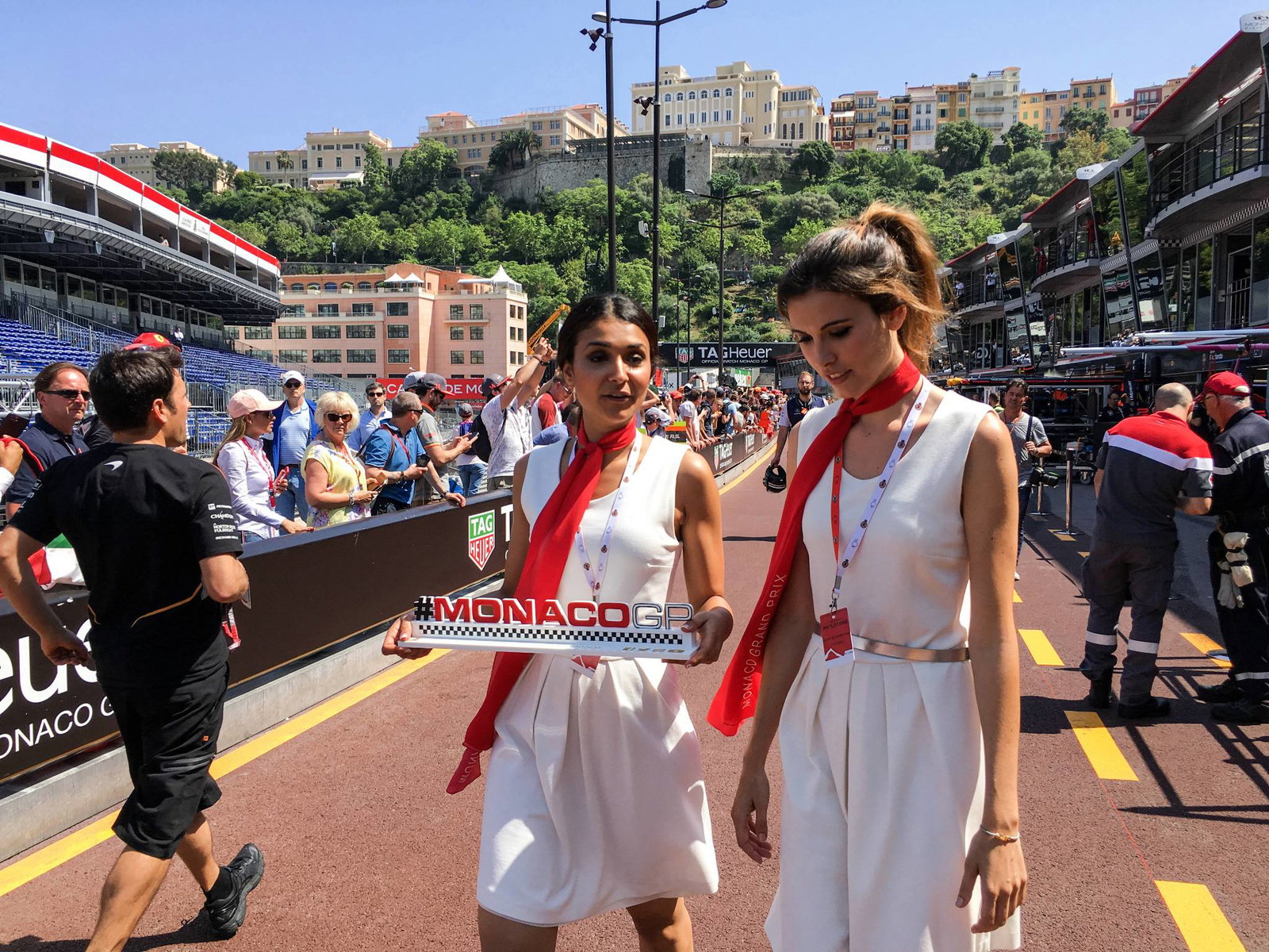 Pembalap pertama Verstappen melebihi batas bagian unit daya setelah perubahan Monaco