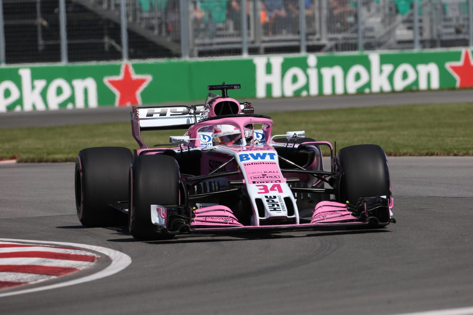 Renault menggunakan Ultrasofts untuk GP Jerman