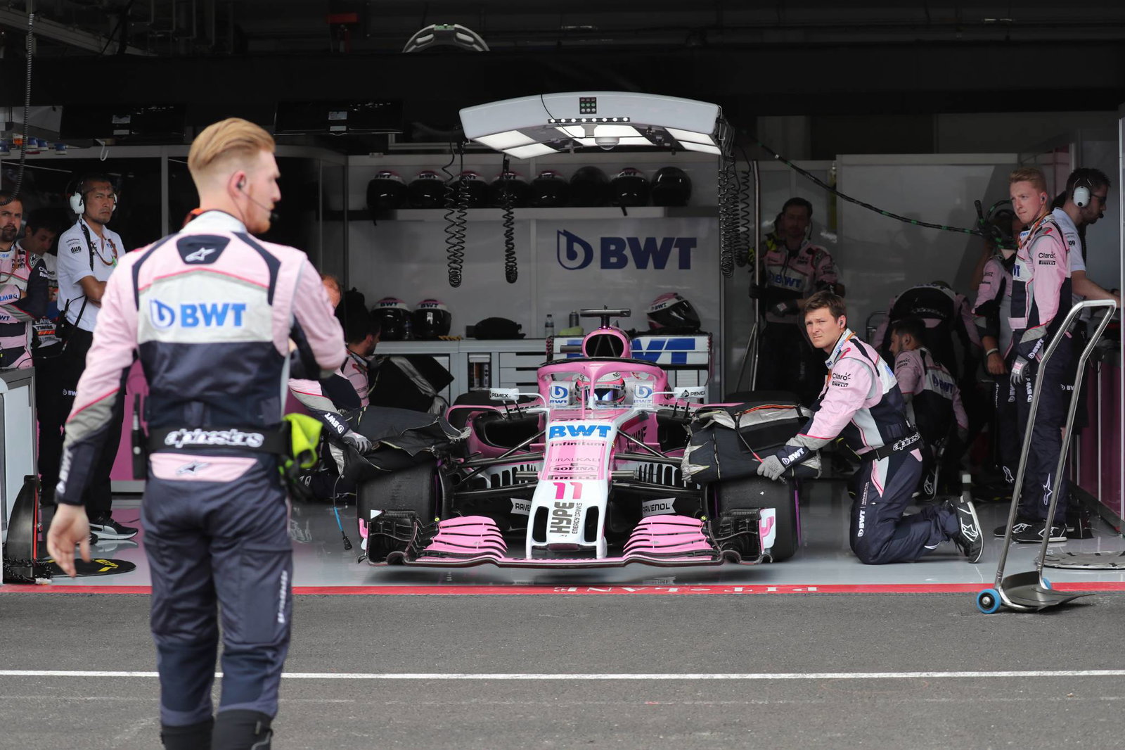 F1: Hamilton asks for fuel rule change in practice