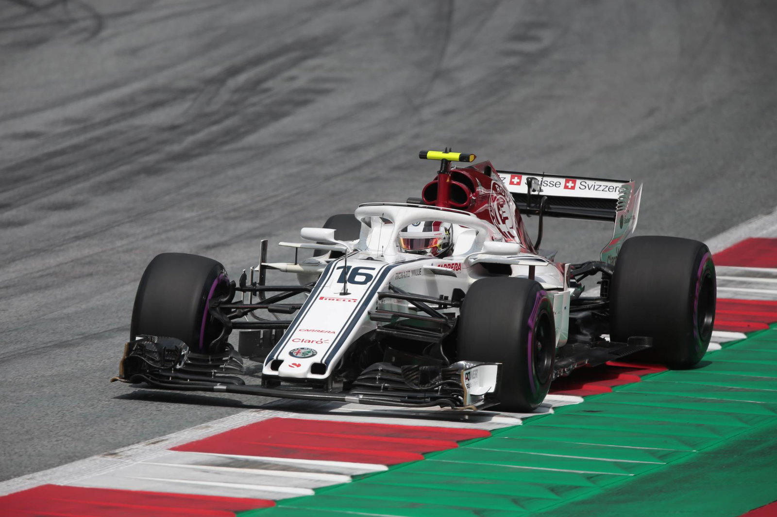 Sebastian Vettel tidak pernah menyangka pergantian pembalap Ferrari di GP Austria