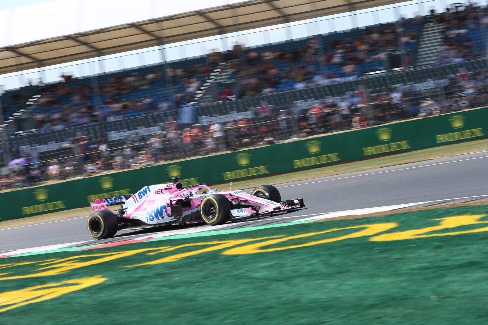 Grosjean explains crash which caused FP2 miss