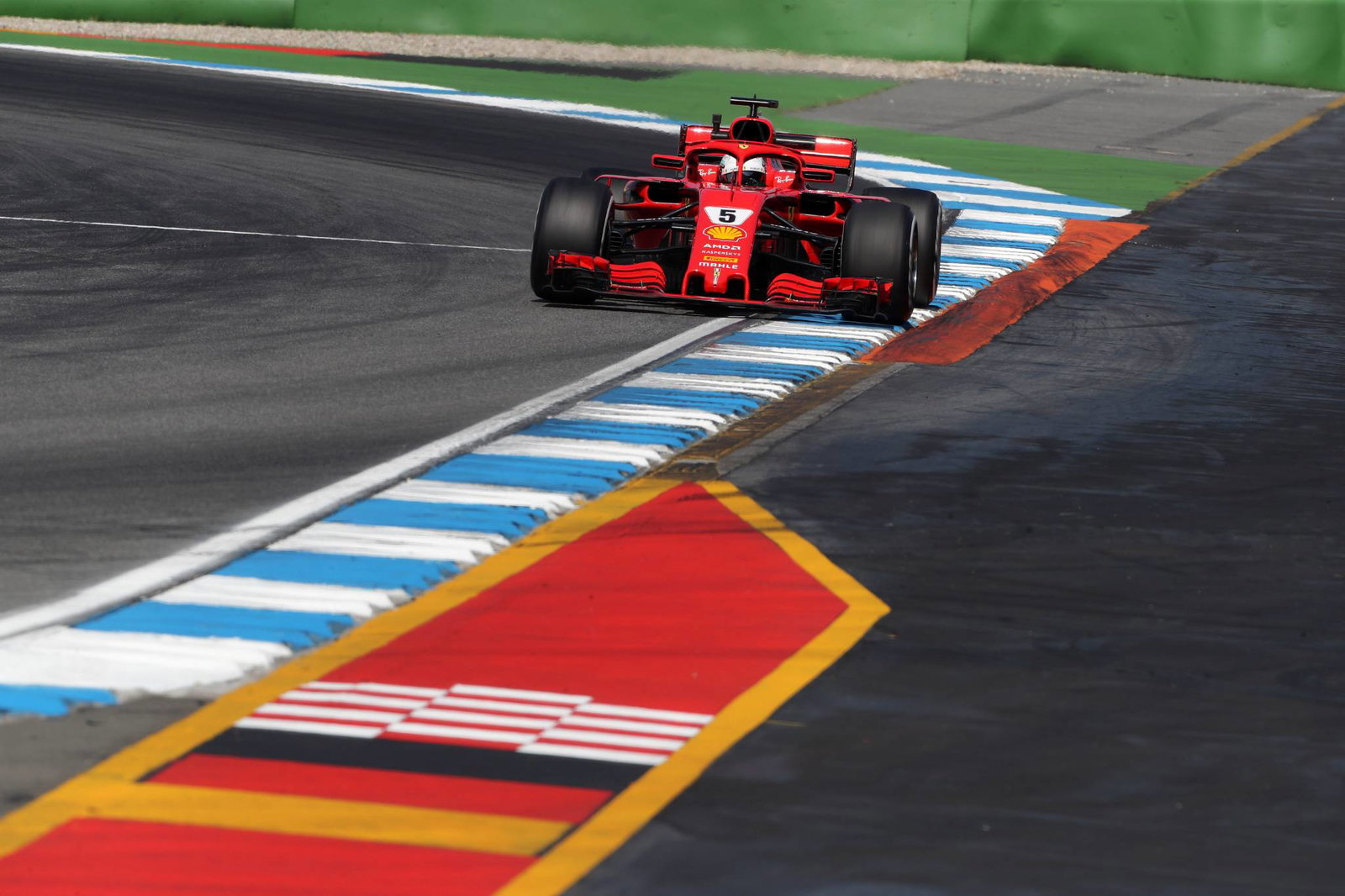 Daniel Ricciardo menghukum bersemangat untuk 'menyenangkan' pertarungan GP Jerman