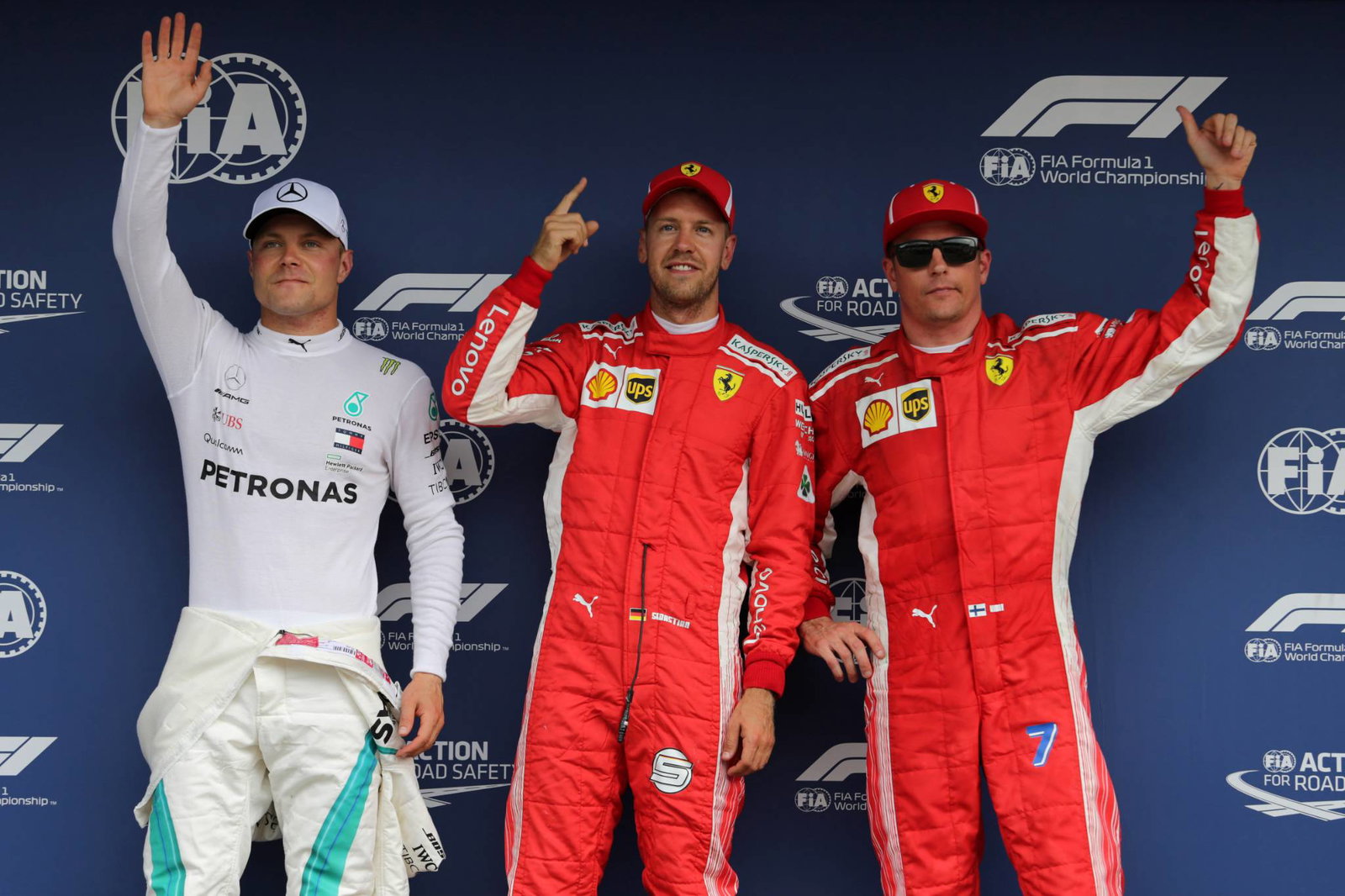 Hamilton menyerang dari urutan ke-14 dalam kemenangan GP Jerman saat Vettel tersingkir