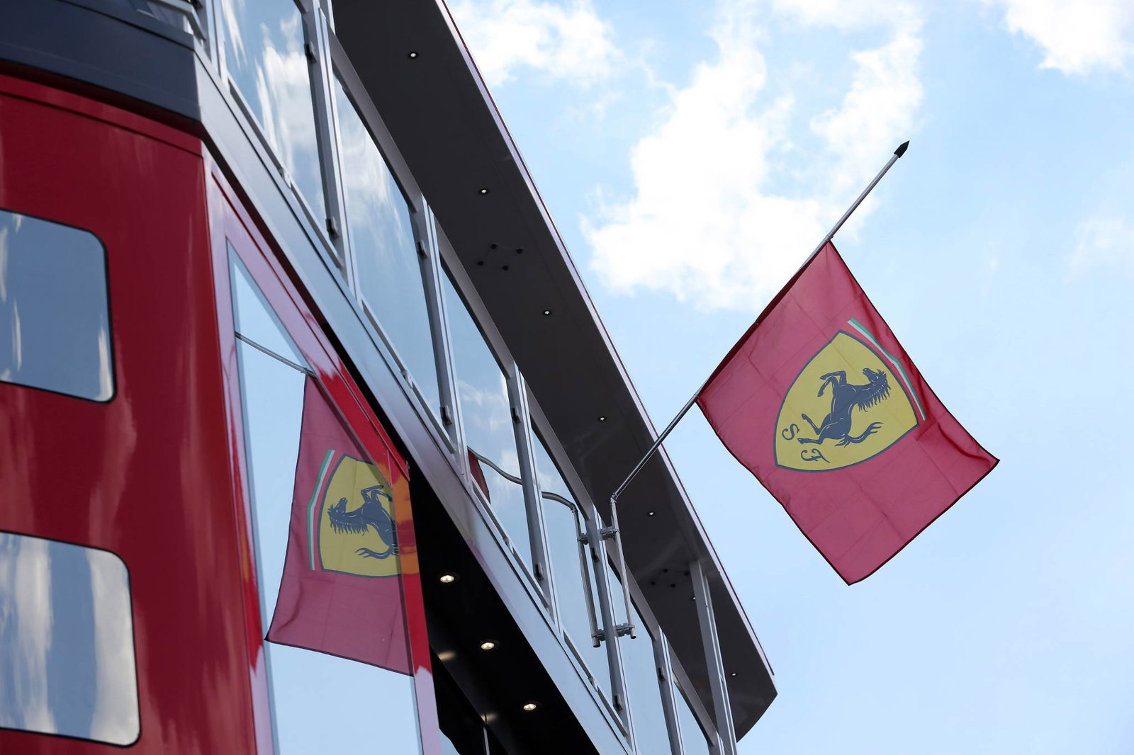 Vettel feels racing will help Ferrari following Marchionne passing