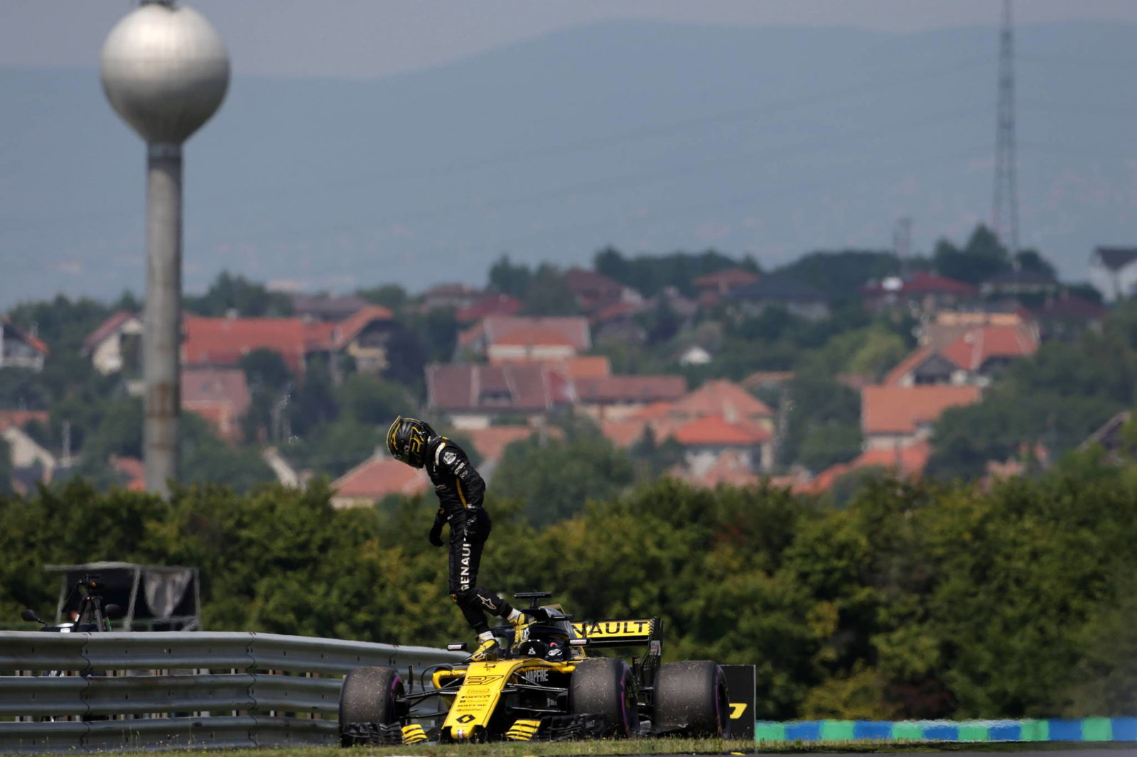 Hulkenberg ‘afraid’ F1 drivers will have to hold back in Hungary&nbsp;