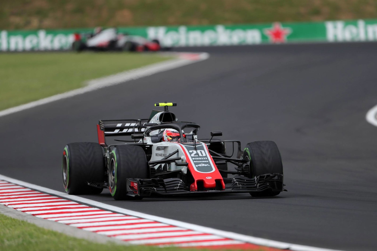 Fernando Alonso dari McLaren 'termotivasi untuk menyerang' balapan terakhir di F1