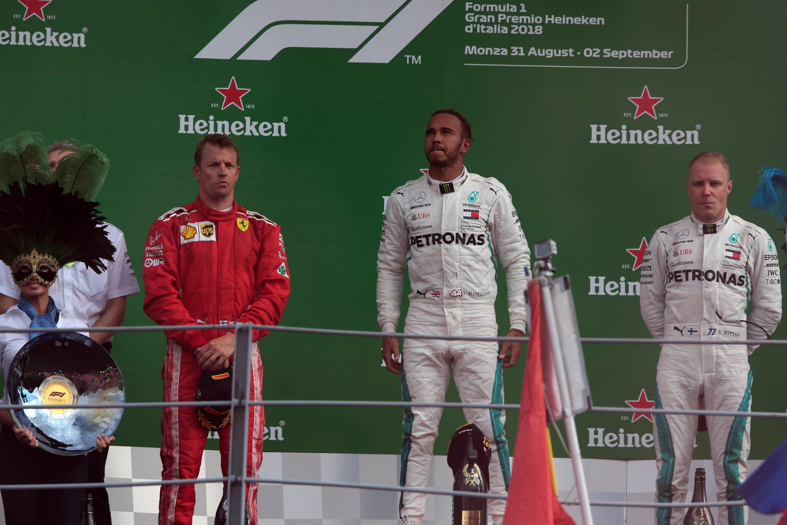 Mercedes ‘to push back’ team orders until necessary