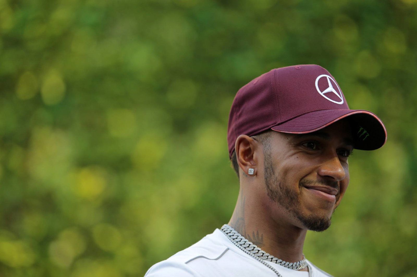 Sergio Perez: ‘Amazing’ if Force India can beat McLaren in F1 2018