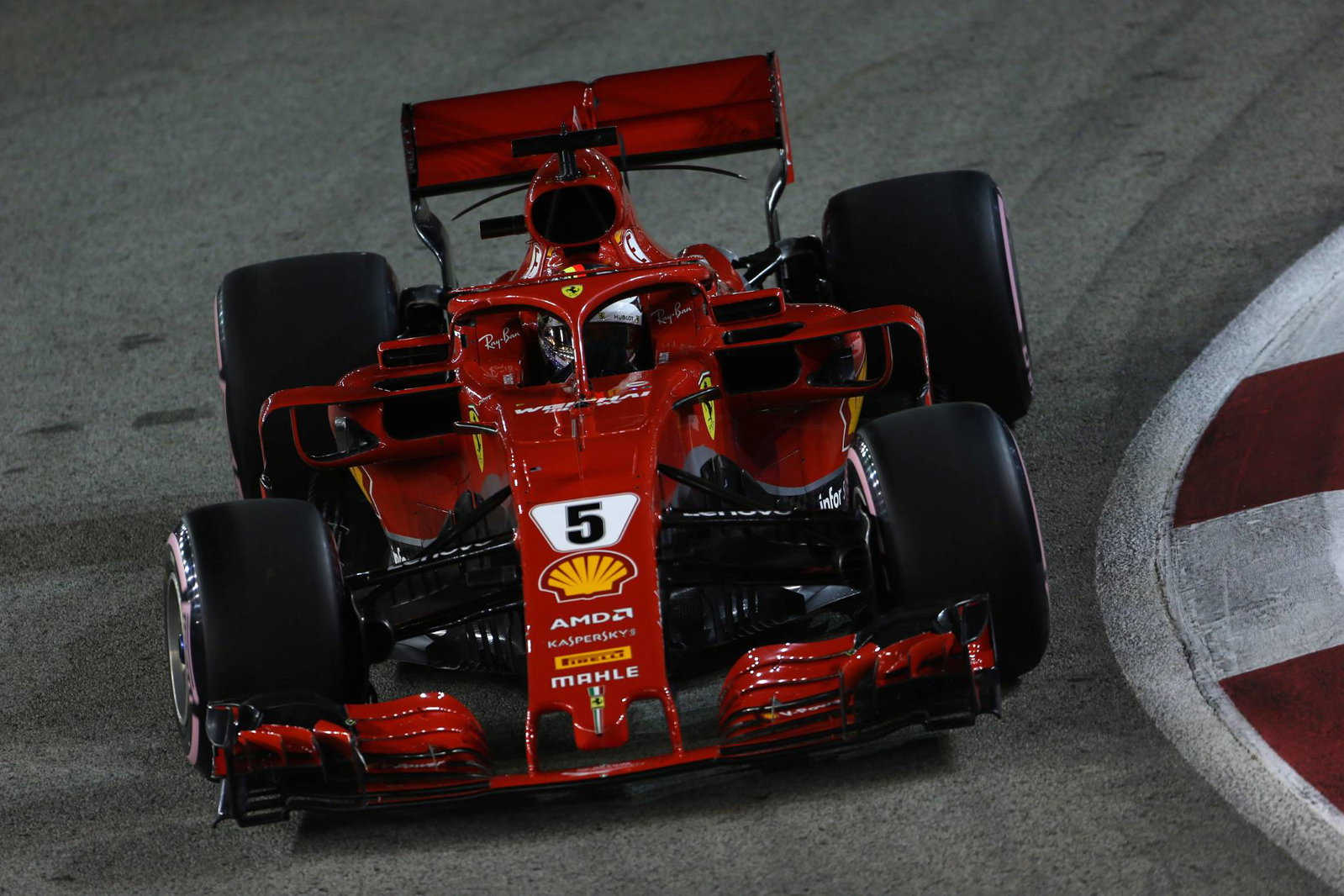 Vettel: pole lap Hamilton 'tidak terkalahkan'