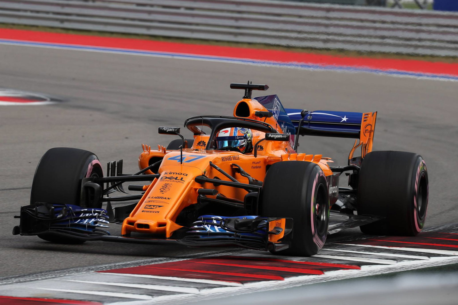 Sainz has 'a lot to analyse' after Abu Dhabi McLaren F1 test
