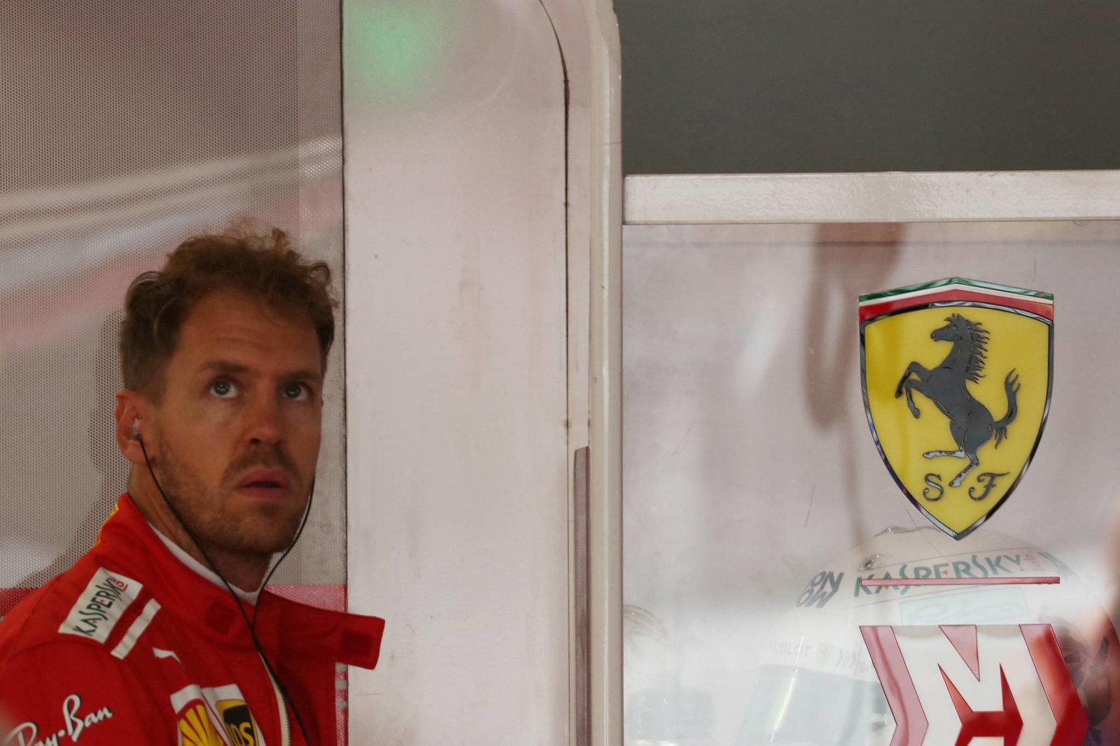 Hamilton takes Japan F1 pole, Ferrari blunder leaves Vettel 9th