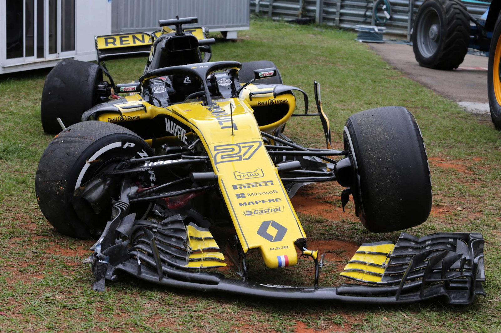 Hamilton: Mercedes still working on car issues in Brazil