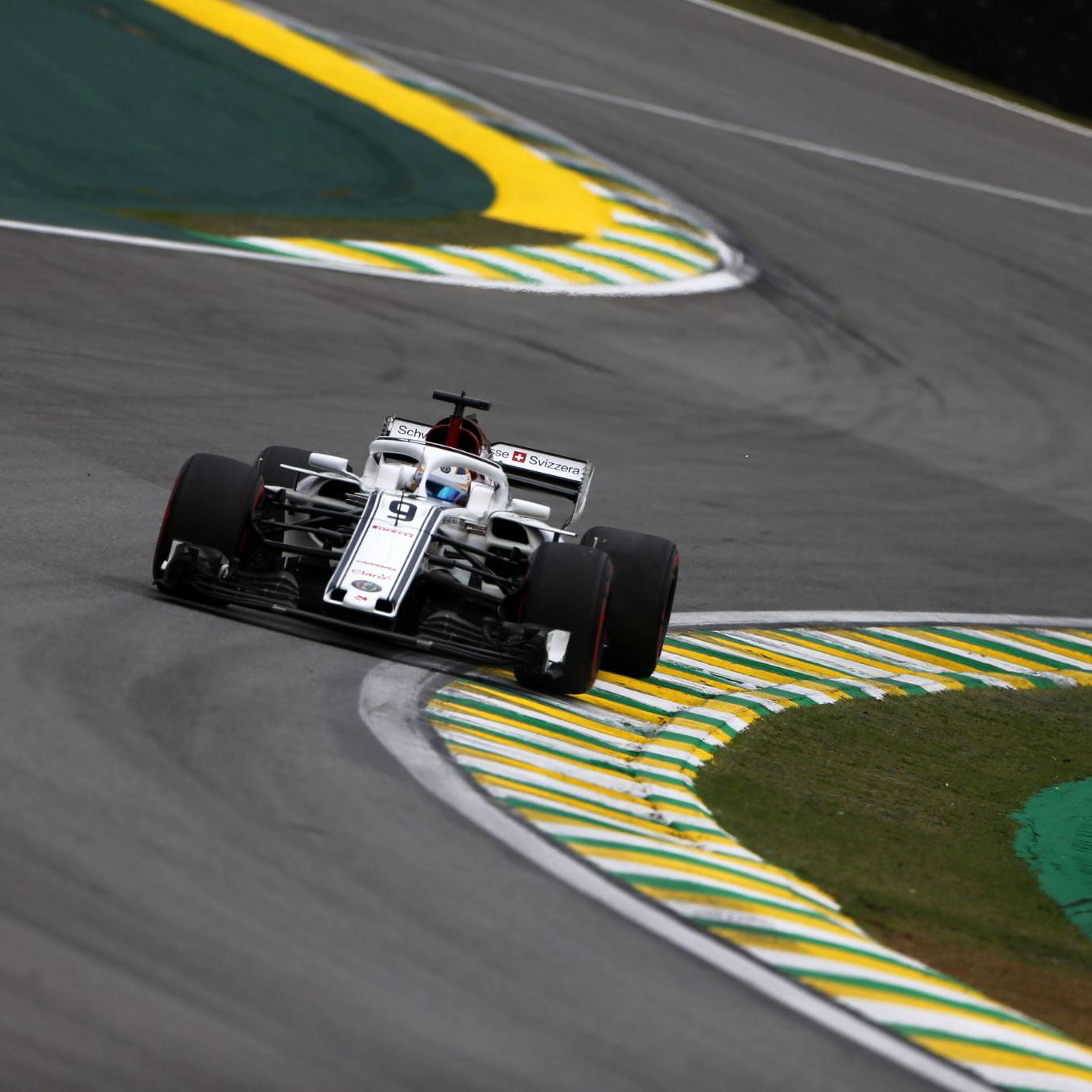 Marcus Ericsson menjadi pembalap dan duta ketiga Sauber