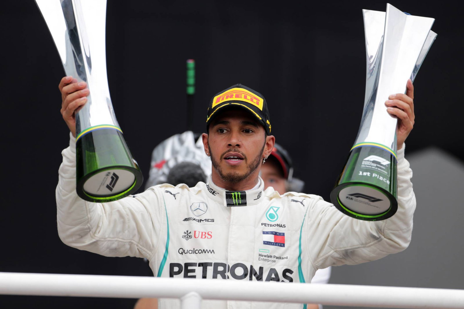 Mercedes mengkonfirmasi penyebab masalah unit daya Hamilton di Brasil