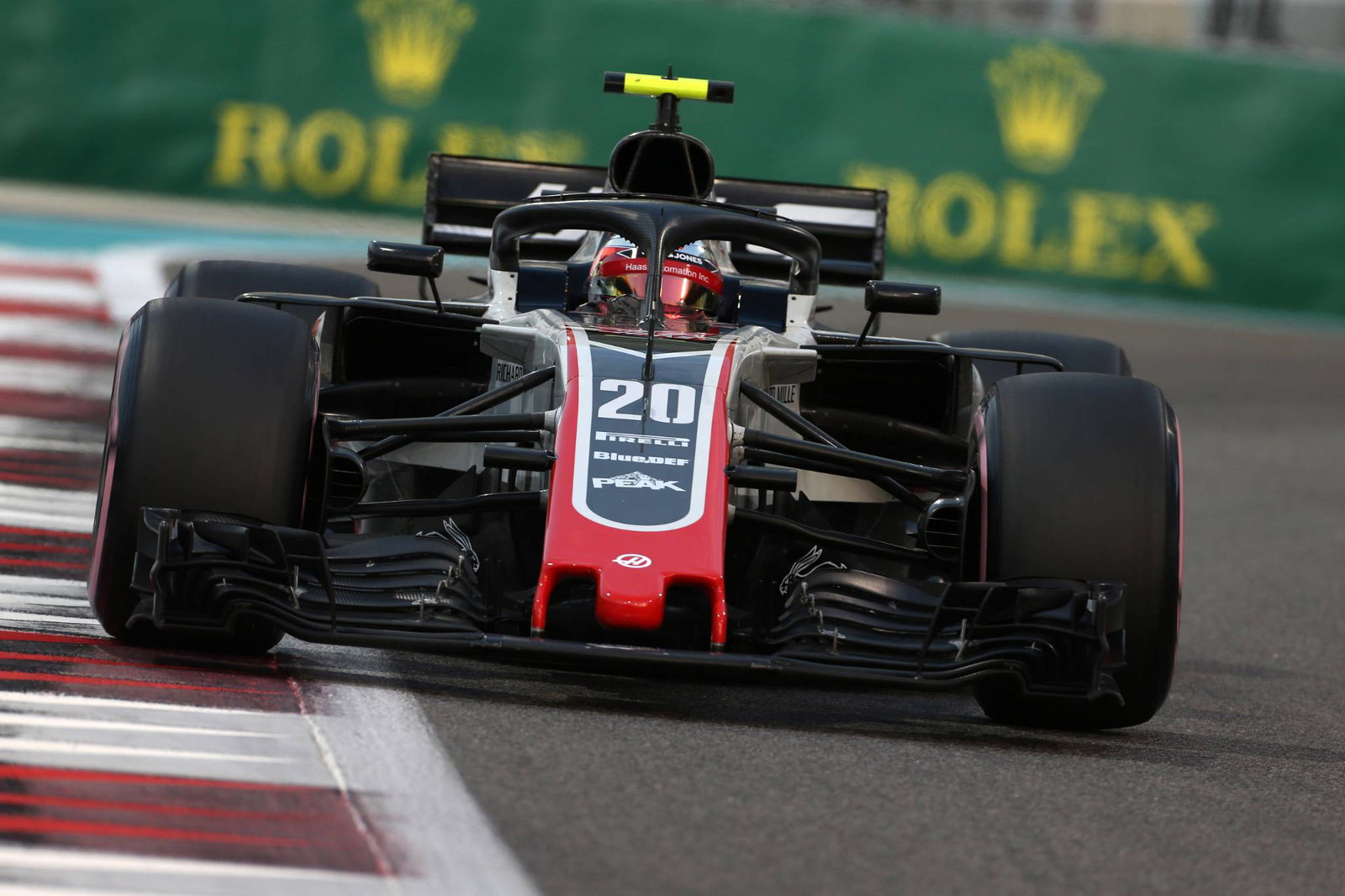 Renault mengharapkan 'banyak balapan satu atap' di Formula 1 hingga 2019