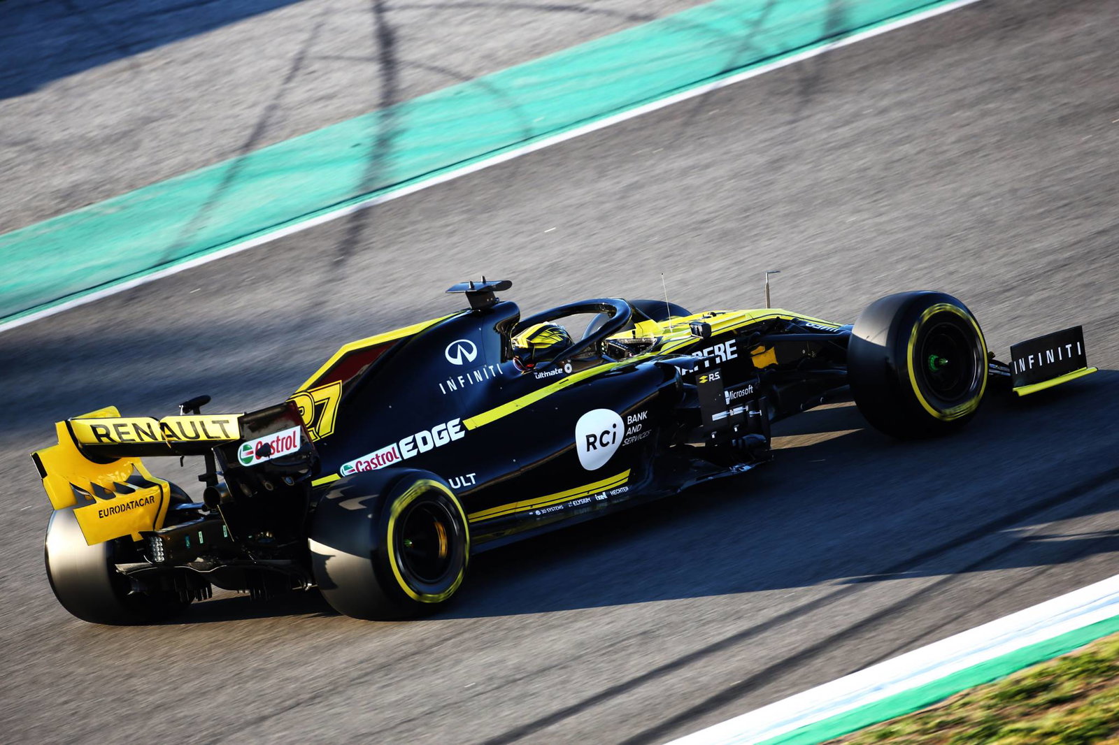 ‘Shame’ to see Williams’ F1 test troubles, says former driver Stroll