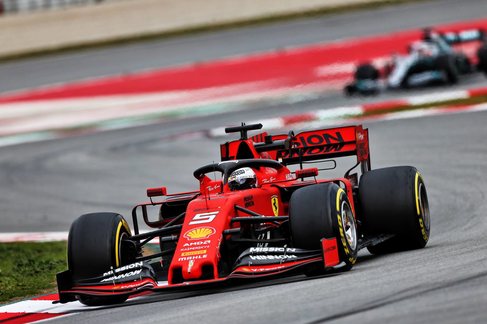 Hamilton bersiap untuk Bottas yang 