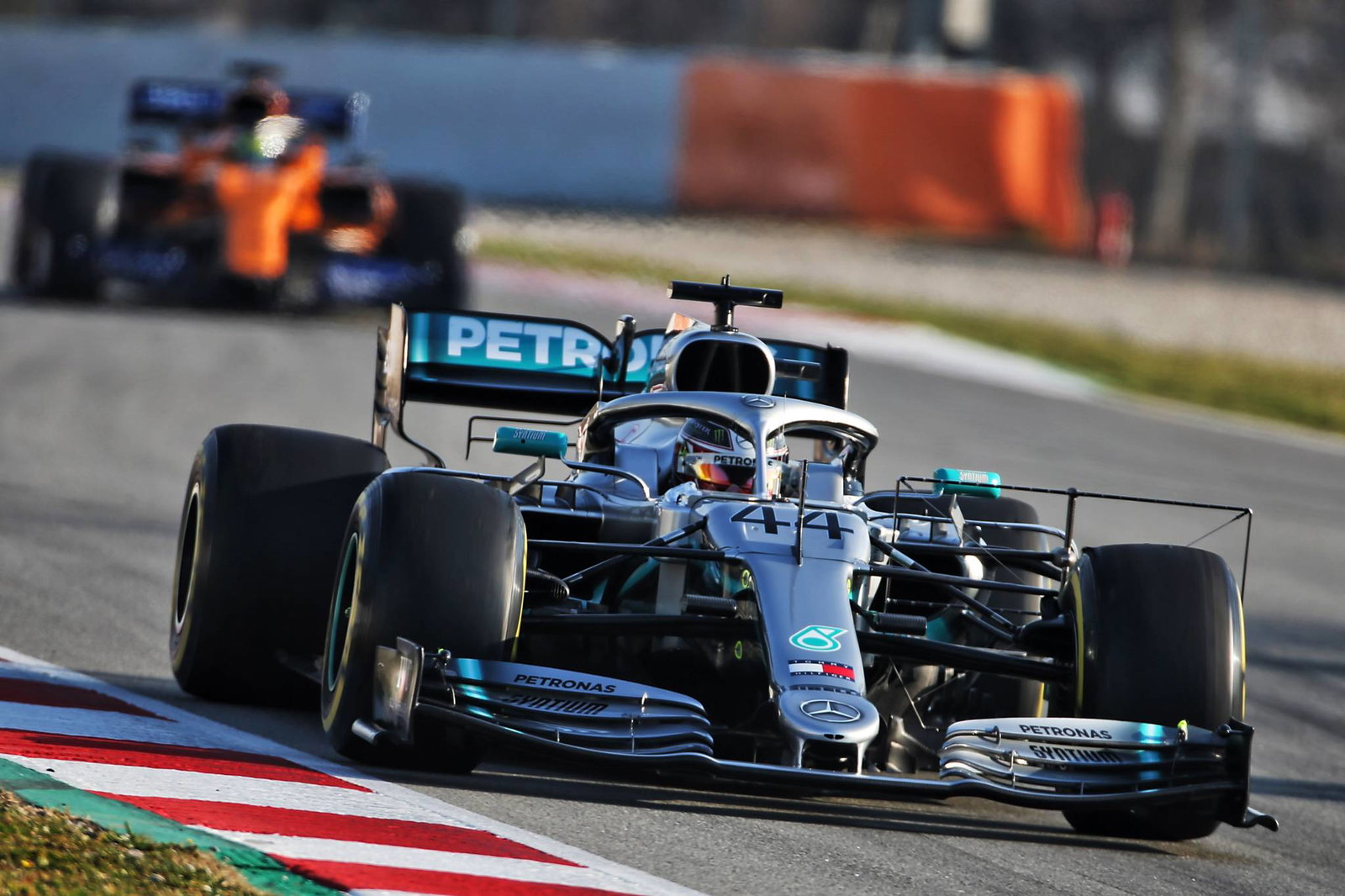 Leclerc sets new F1 test benchmark to put Ferrari back on top