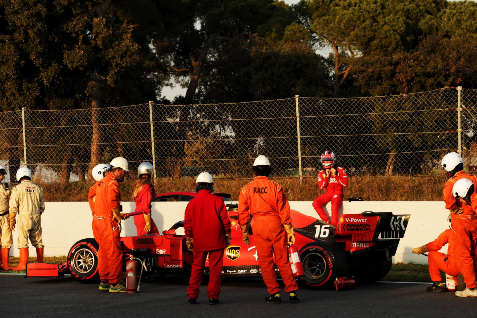 ‘Completely wrong’ to assume Ferrari are ahead, insists Binotto