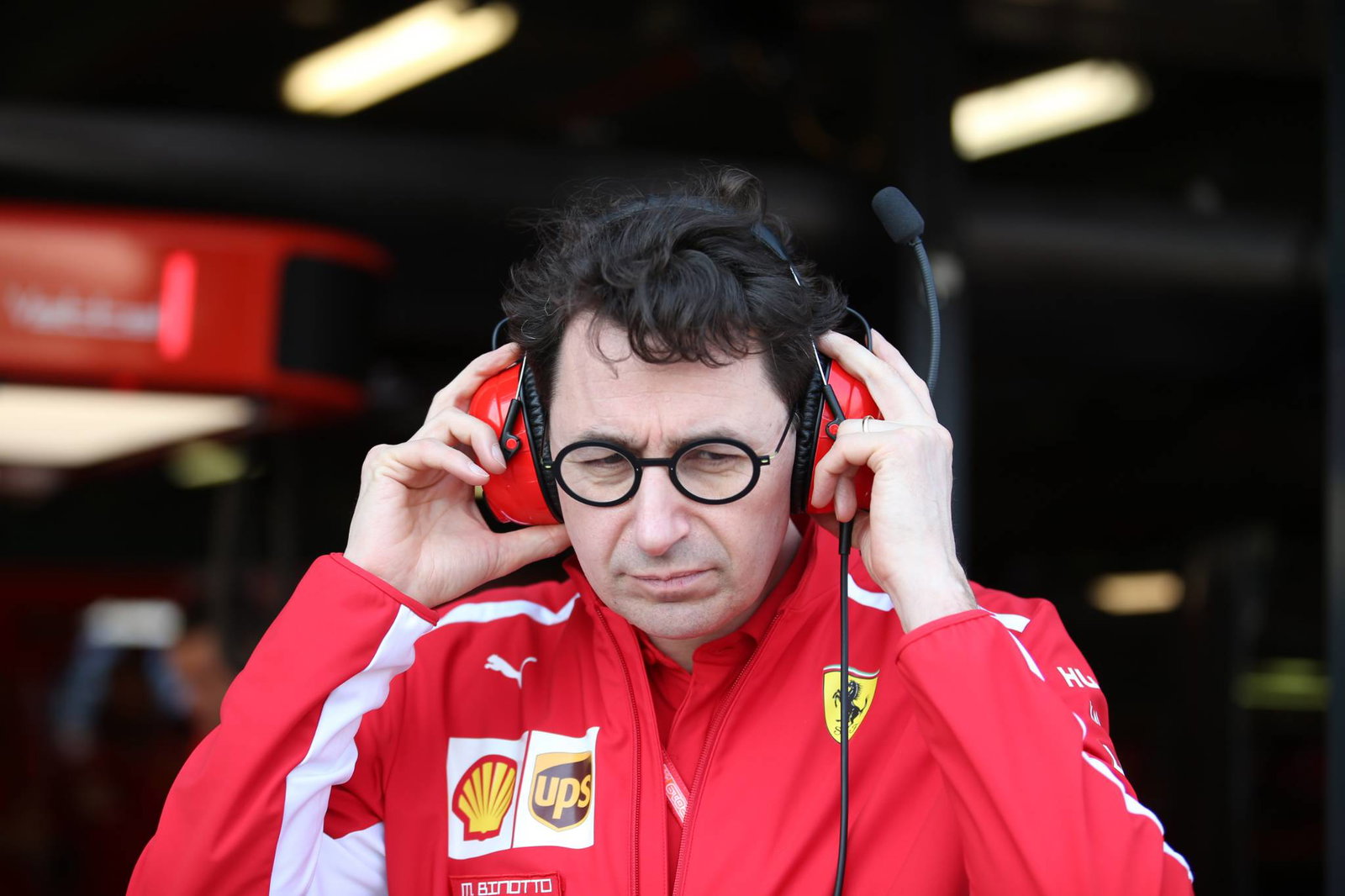 Hamilton harus berhati-hati melawan Leclerc di jalurnya