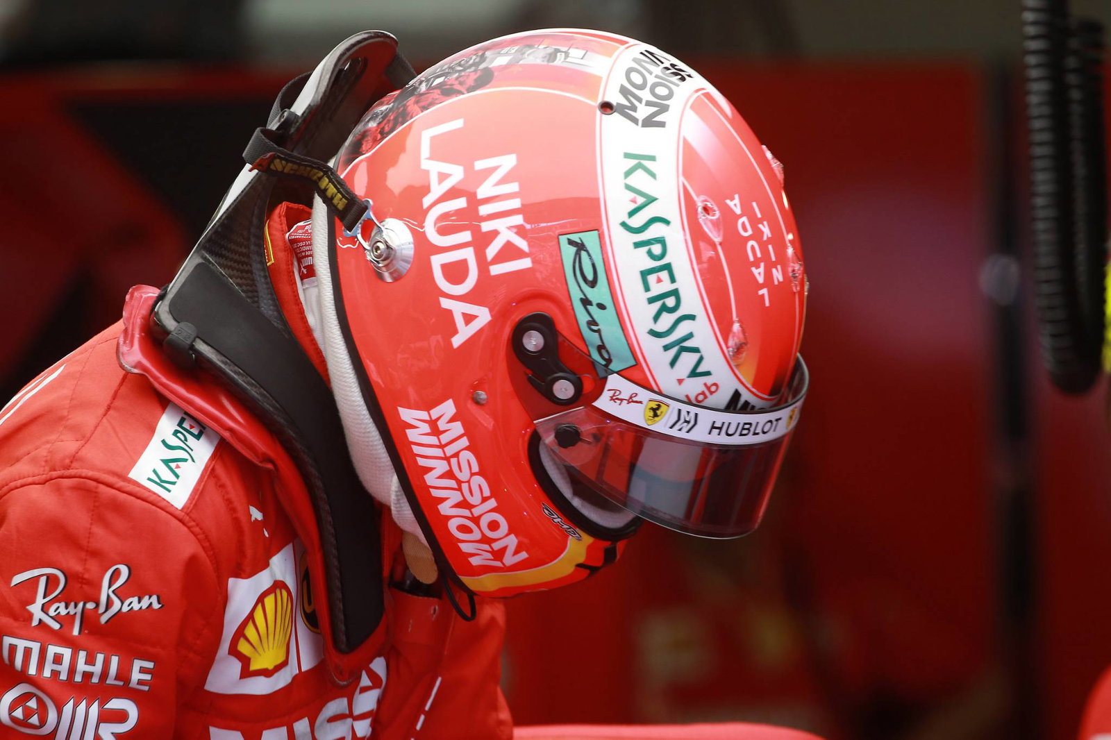 Mercedes to run red Halo on F1 cars as tribute to Niki Lauda