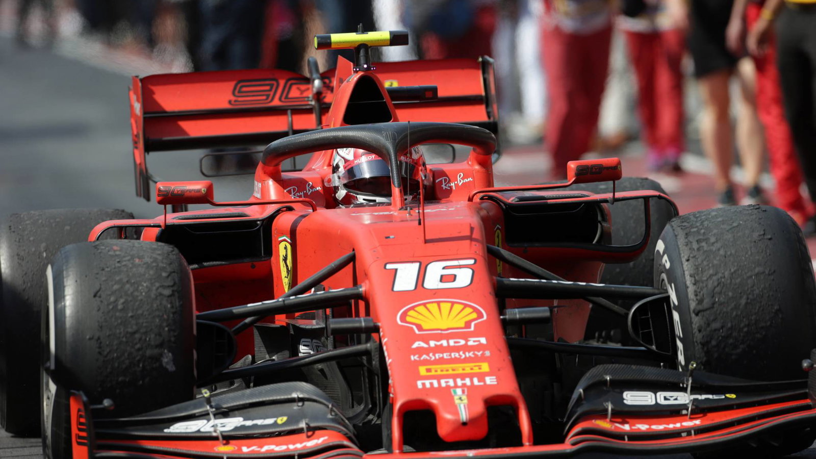 Charles Leclerc tidak diberitahu tentang penalti Vettel oleh Ferrari di Kanada