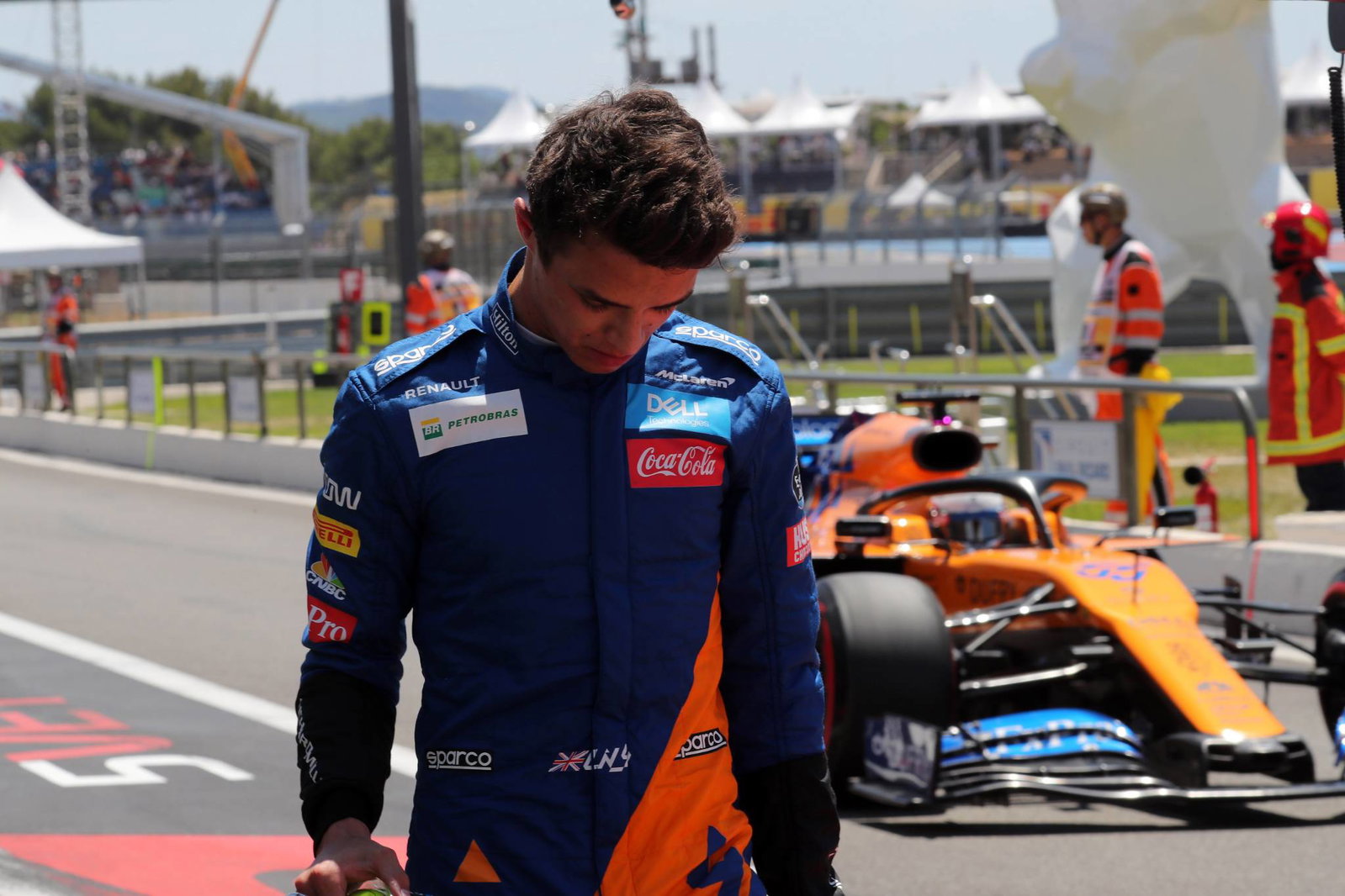 Ricciardo, Raikkonen avoid French GP penalties