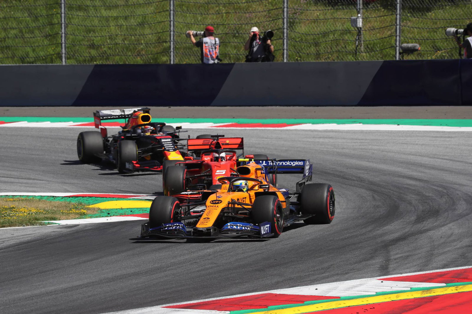 F1 must be less team focused over tyres – Red Bull