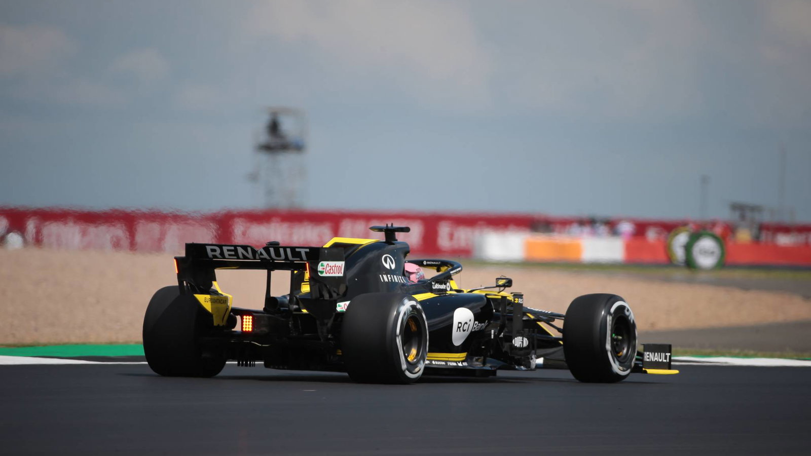 Ricciardo: Pembalap MotoGP tidak akan suka Silverstone muncul kembali