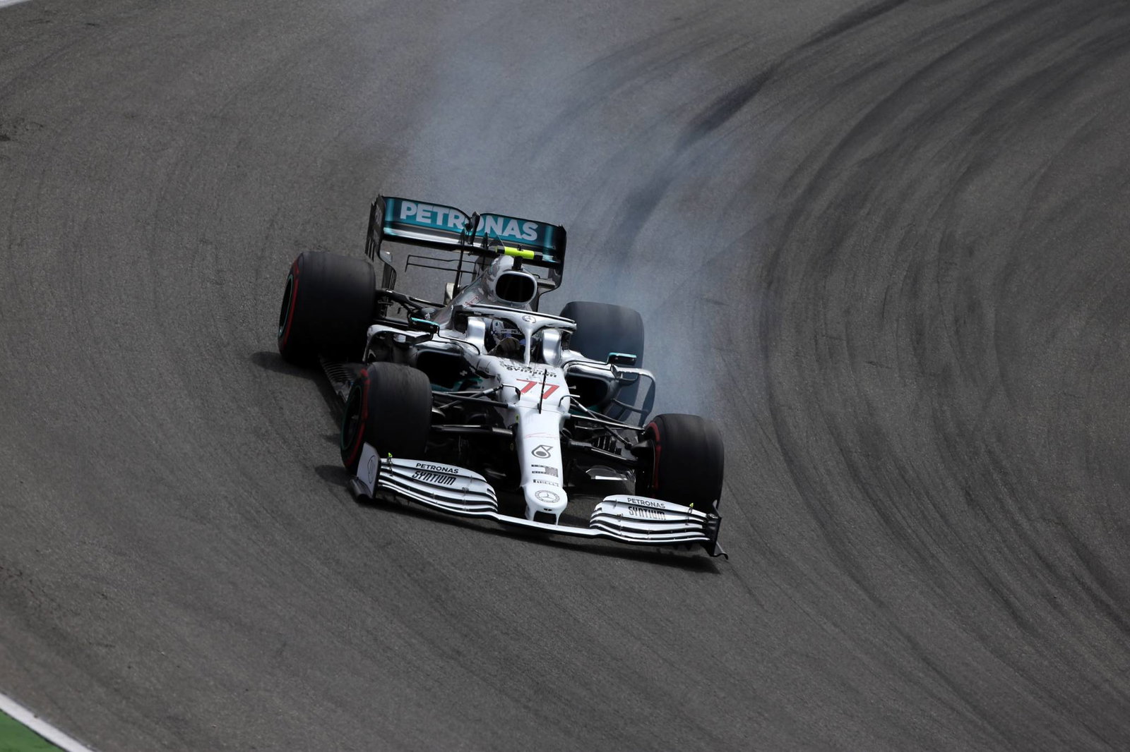 Hamilton mengharapkan pertarungan 'sangat, sangat dekat' dengan Leclerc untuk merebut pole