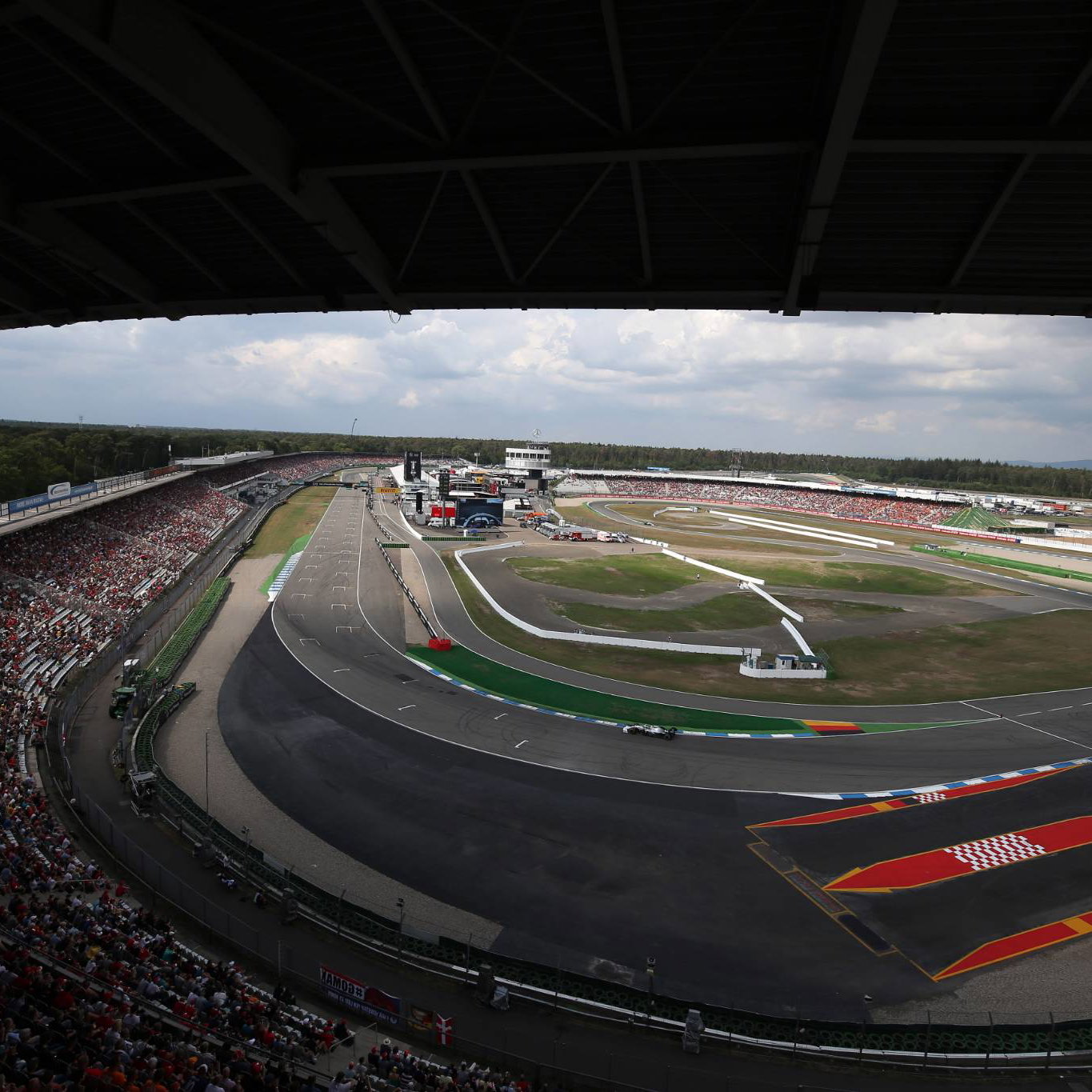 Meskipun masa depan F1 tidak pasti, sejarah Hockenheim tetap dalam