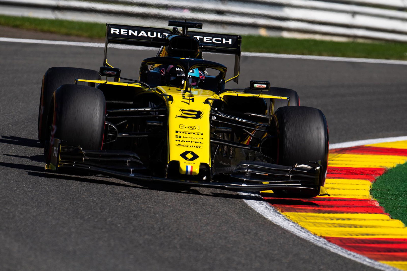 Charles Leclerc pulls clear for Ferrari in second Belgian GP practice