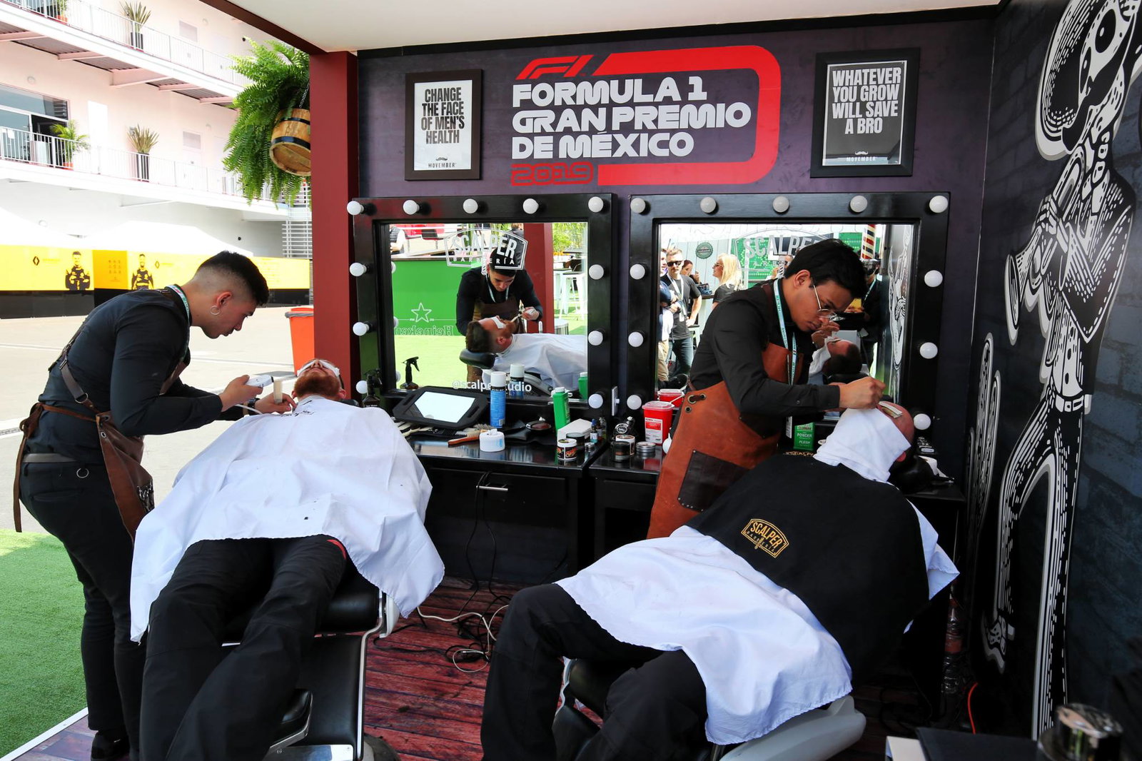 Vettel mendukung Hamilton dalam permohonan lingkungan F1: 'Kita harus berbuat lebih banyak'