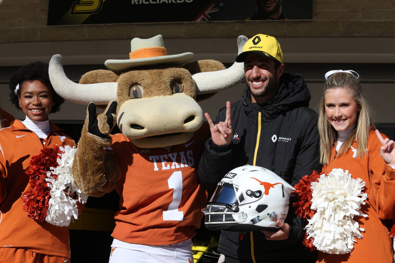 Lewis Hamilton ingin menjadi 'pionir' F1 pasca era 2020