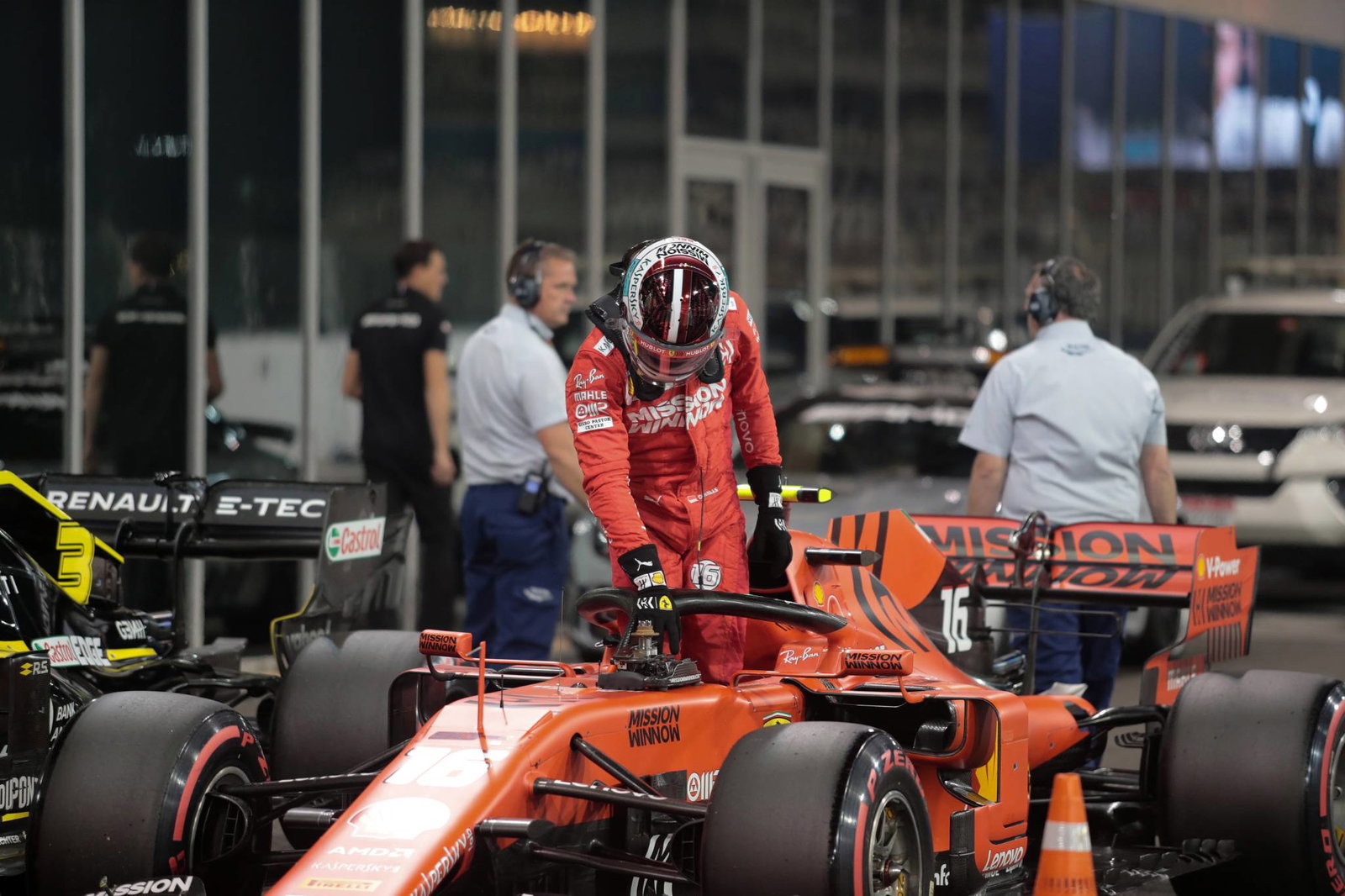 Analisis Balapan F1: Taruhan yang memenangkan Sainz gelar 'Formula 1.5'