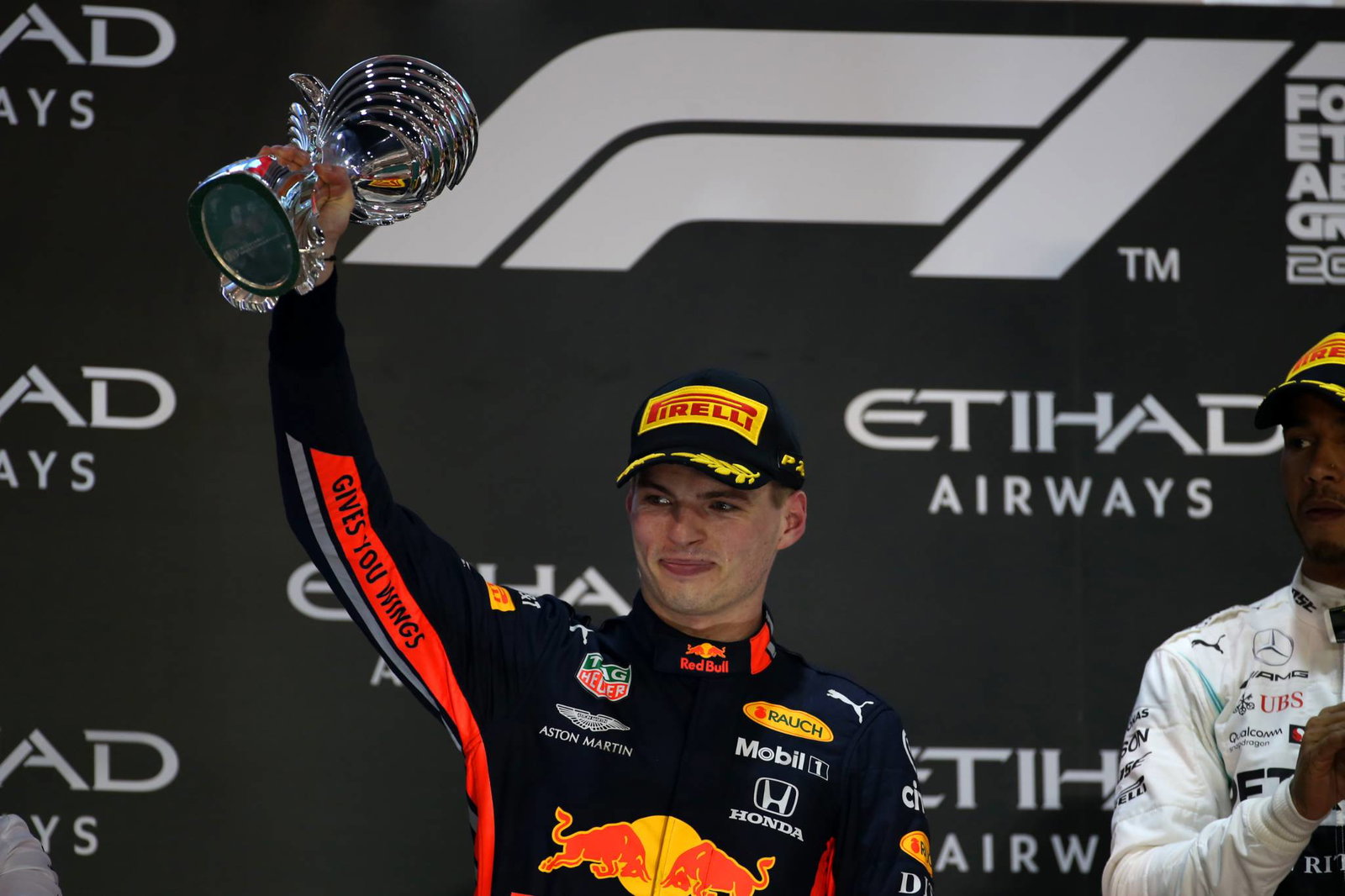 VIDEO: Tonton motor MotoGP Lewis Hamilton dari tes Valencia