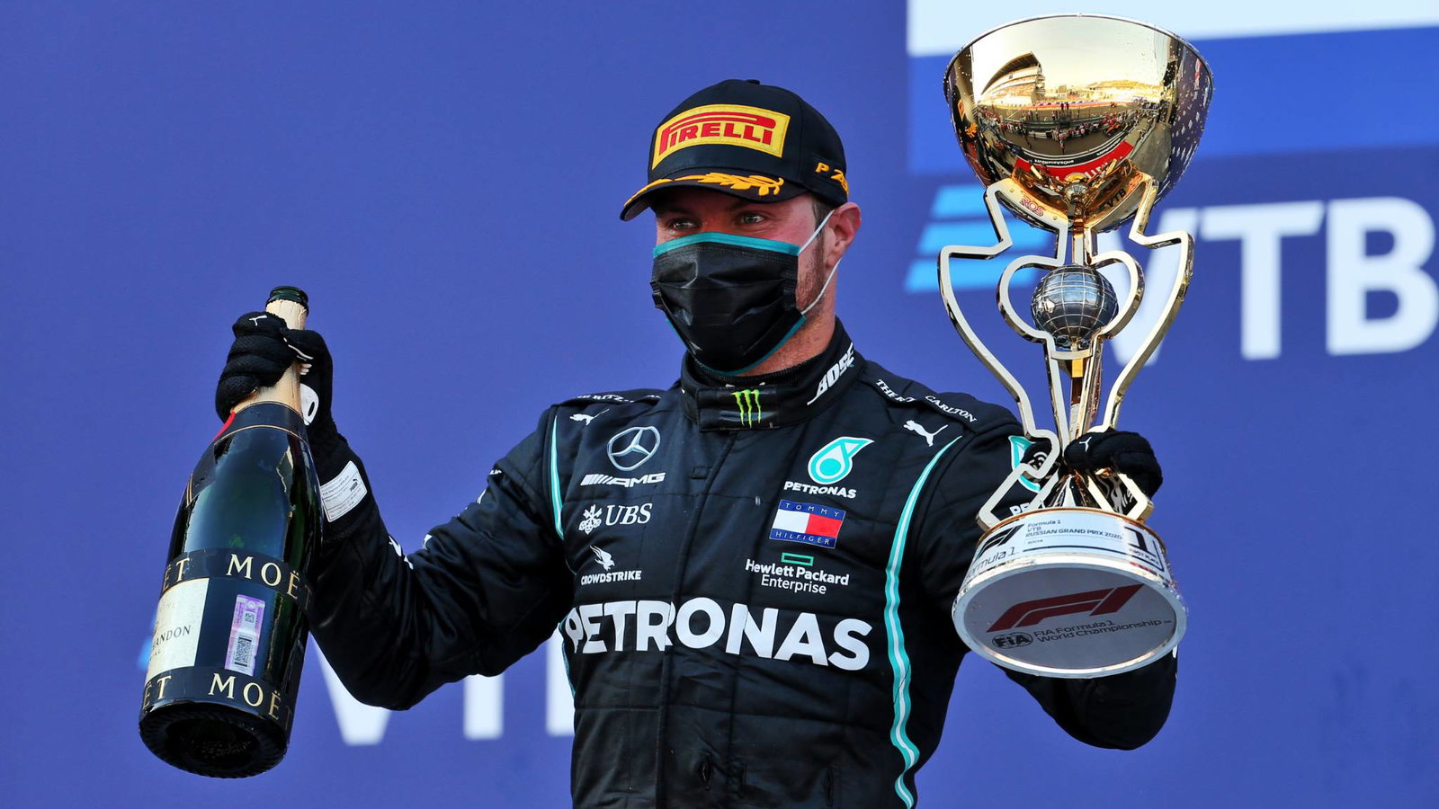 Race winner Valtteri Bottas (FIN) Mercedes AMG F1 celebrates on the podium.