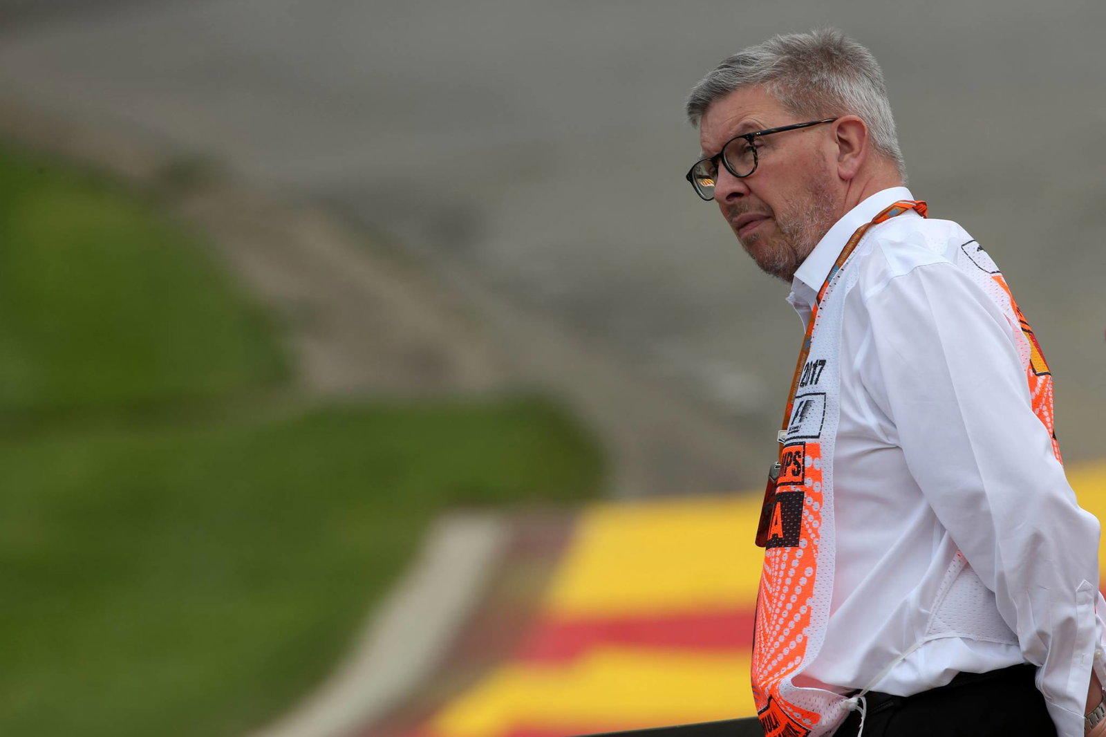 Renault bertujuan untuk meniru mesin Mercedes dan pengembangan pembalap junior