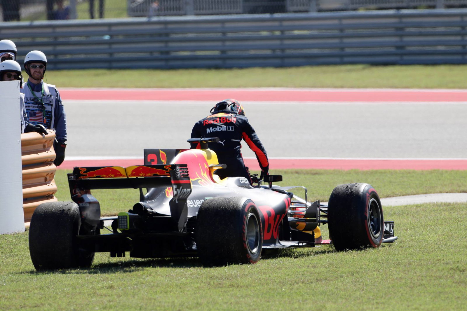 F1 US GP: Sainz hails “very close to perfect” Renault debut