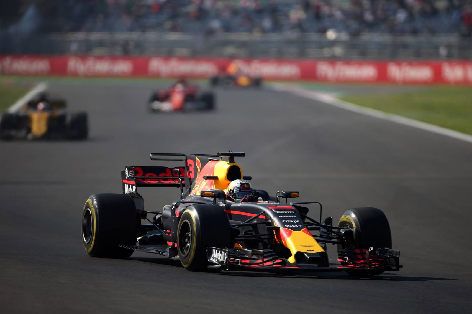 F1 Mexican GP: Fire extinguisher halts Vettel’s progress