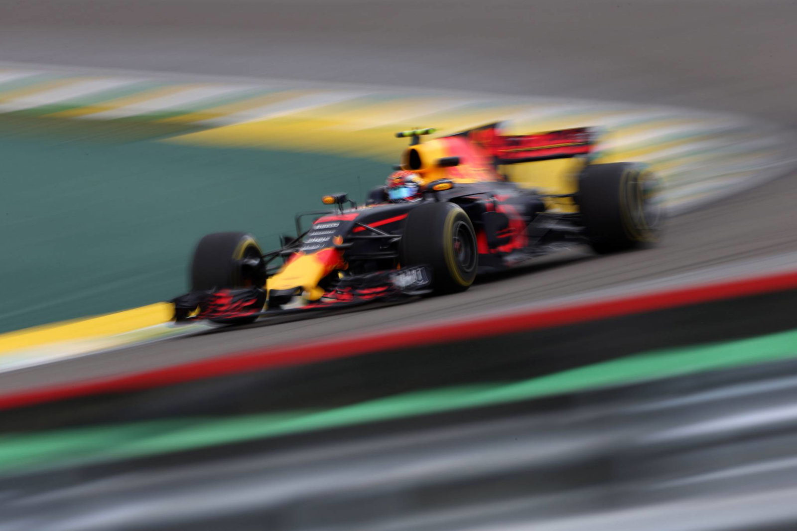 F1: Vettel admits Mercedes looking 'tough to beat' in Brazil