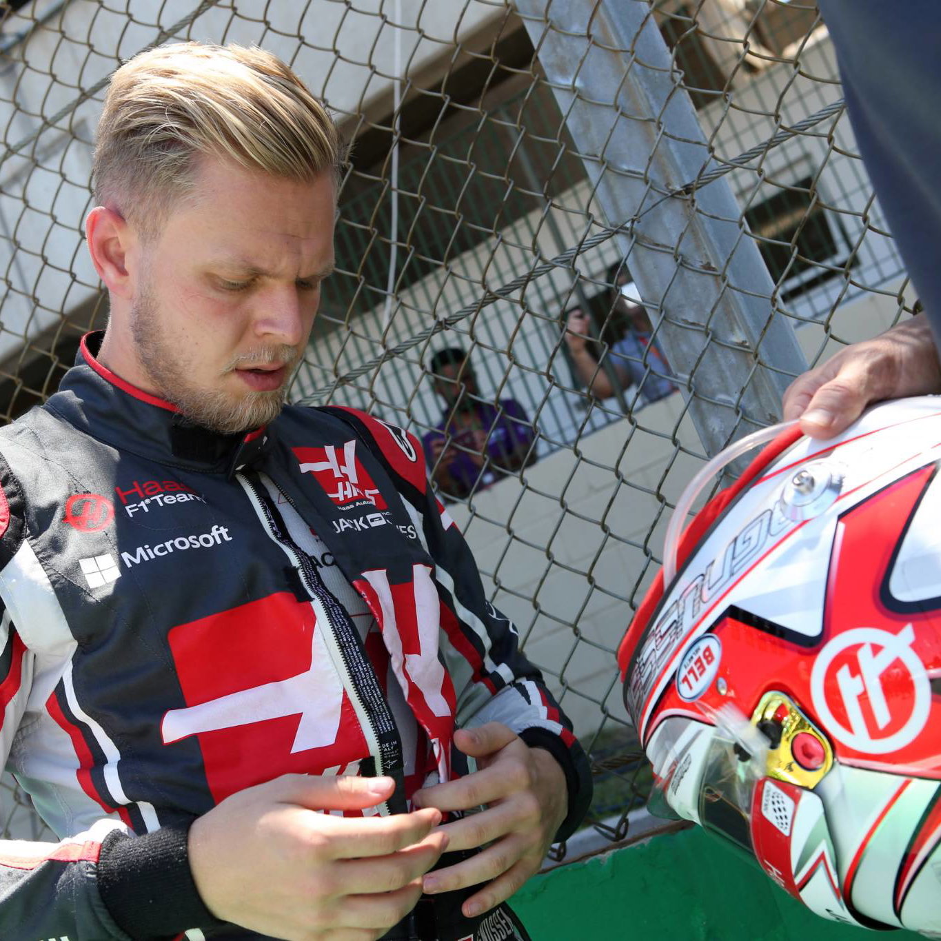 Pembalap F1 Haas yang keluar, Kevin Magnussen, mendaratkan drive Ganassi IMSA untuk tahun 2021
