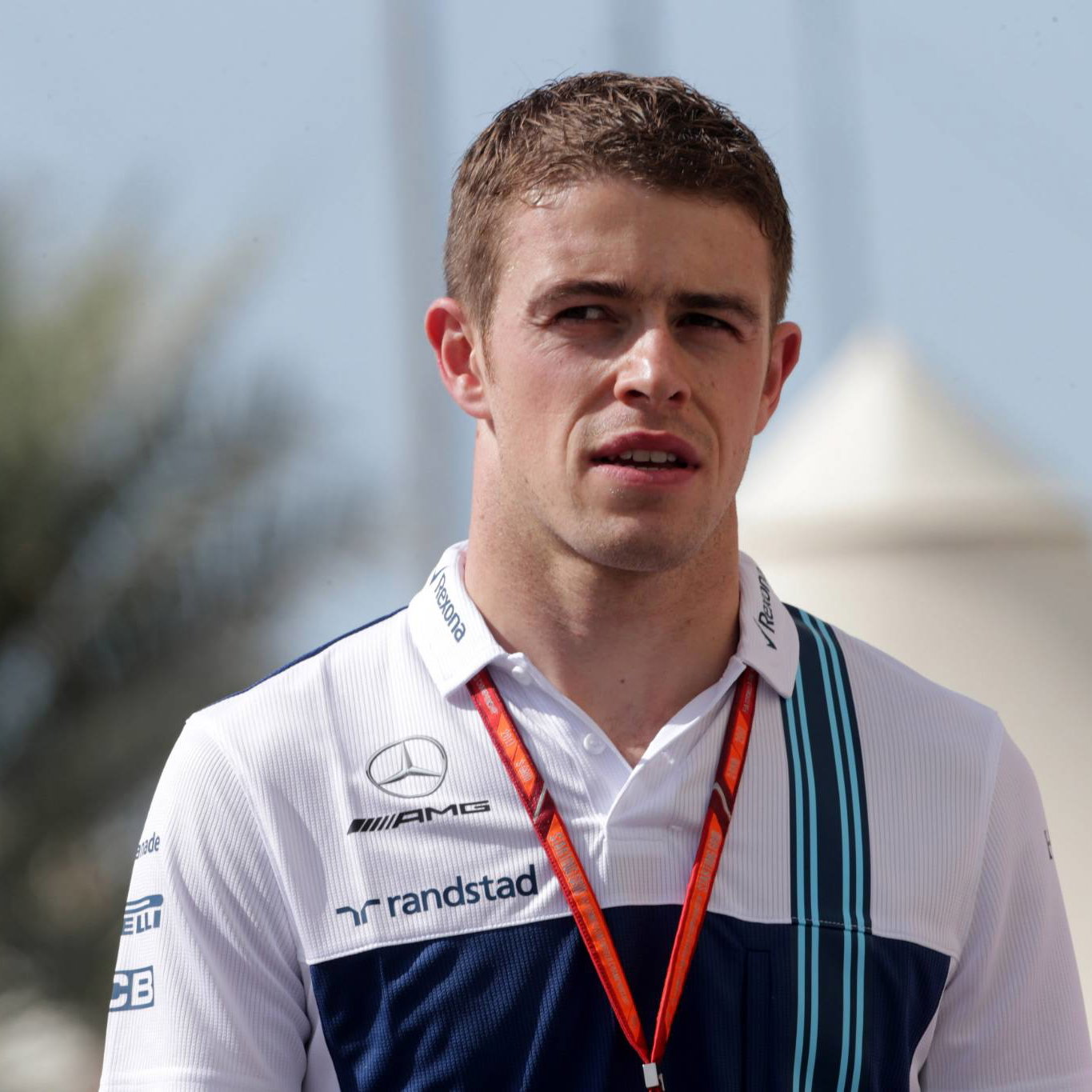 Hamilton launches court proceeding sin di Resta split