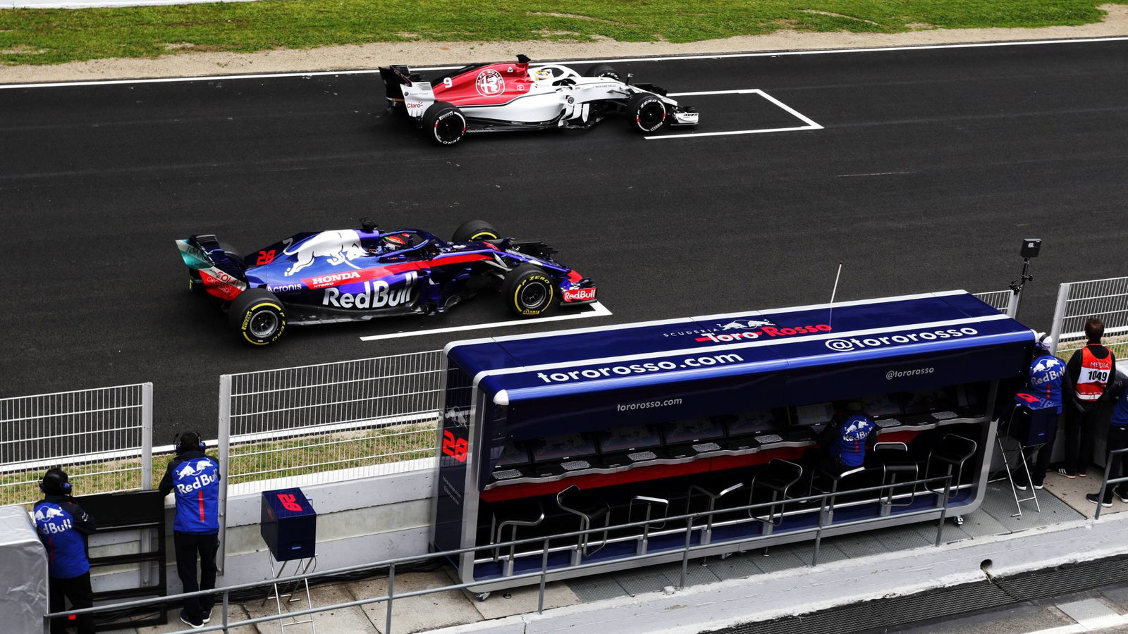 Barcelona F1 test times - Monday 5pm