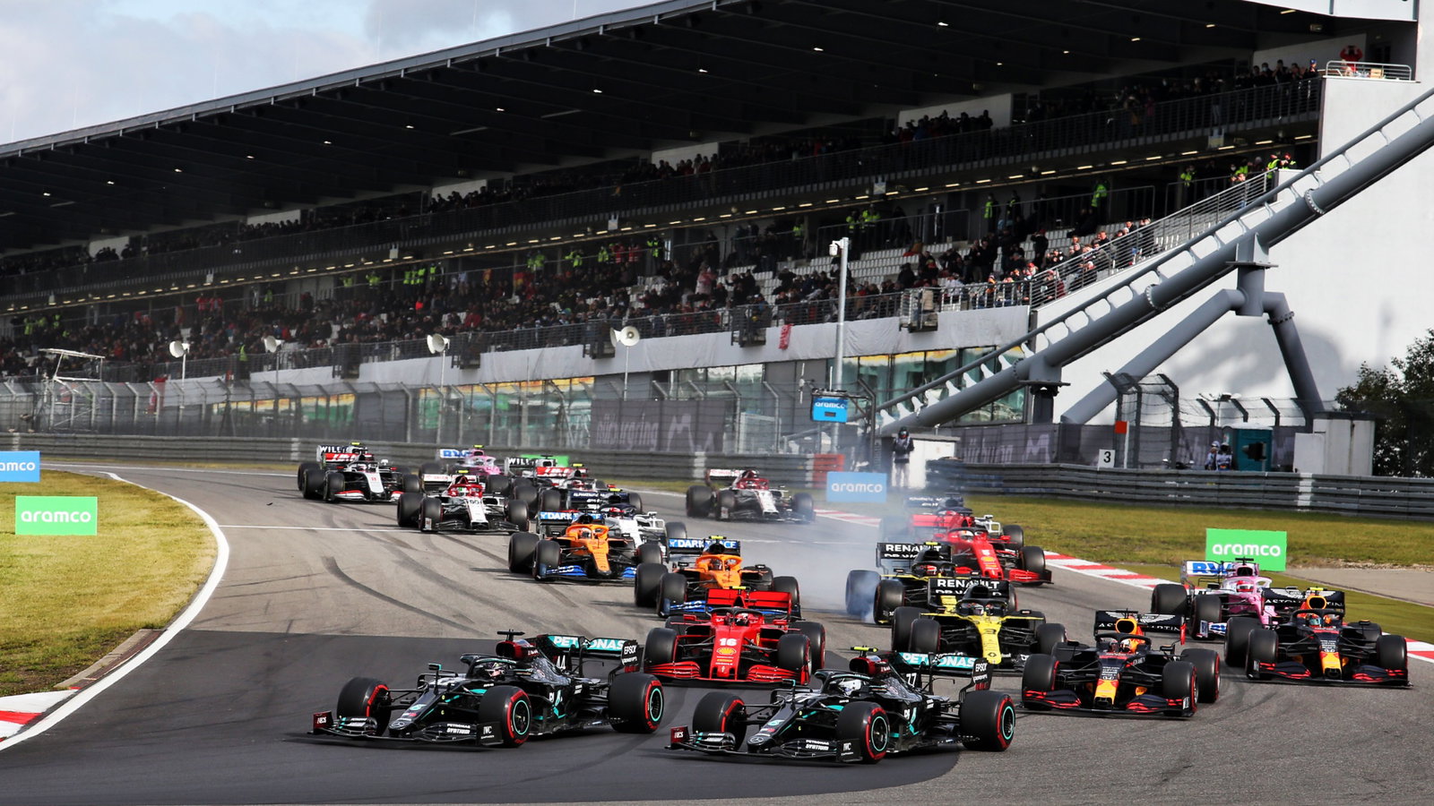 Lewis Hamilton (GBR) Mercedes