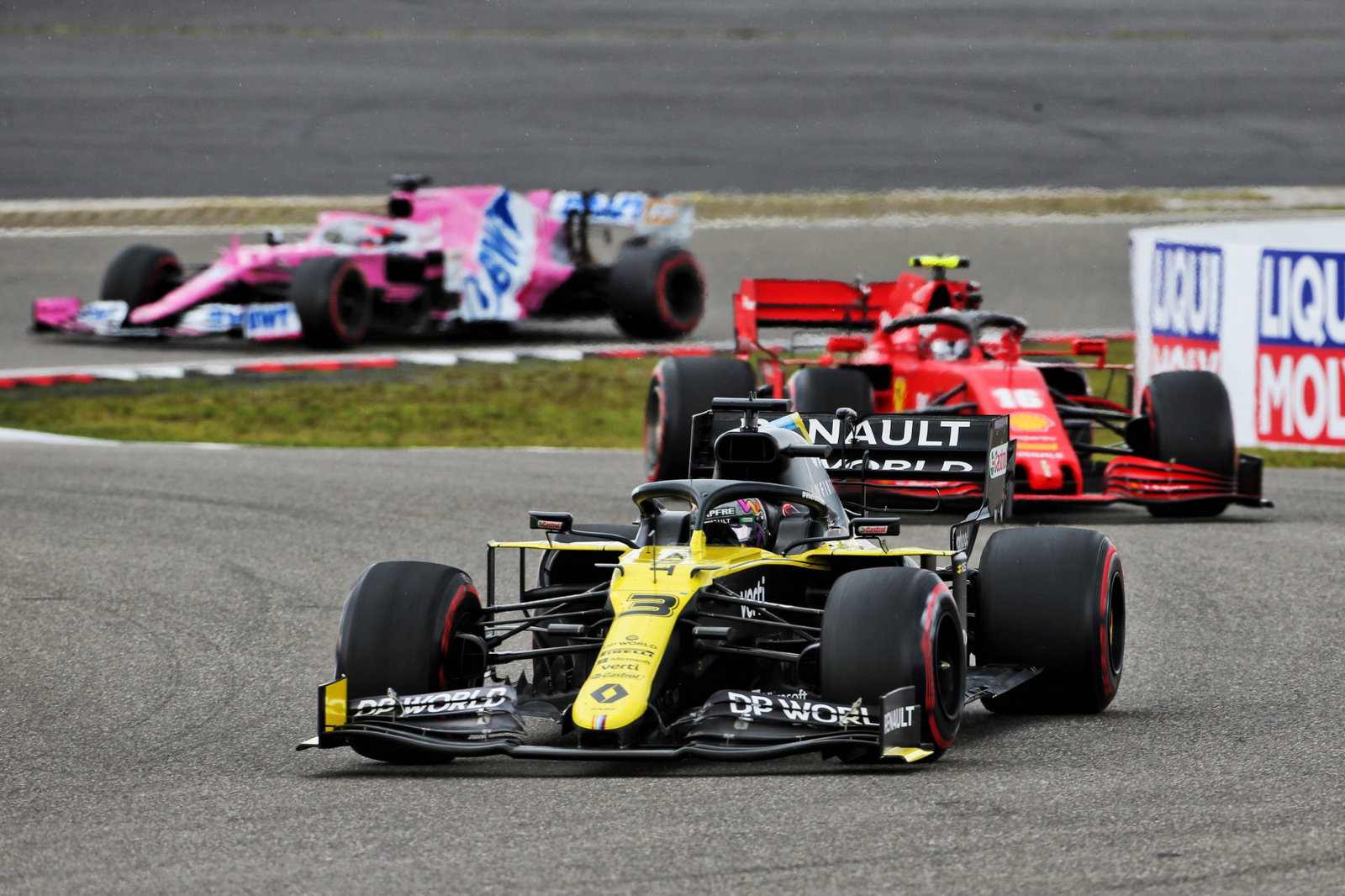 Daniel Ricciardo (AUS) Renault F1 Team RS20.